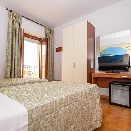 Hotel Il Gabbiano Alghero Extérieur photo