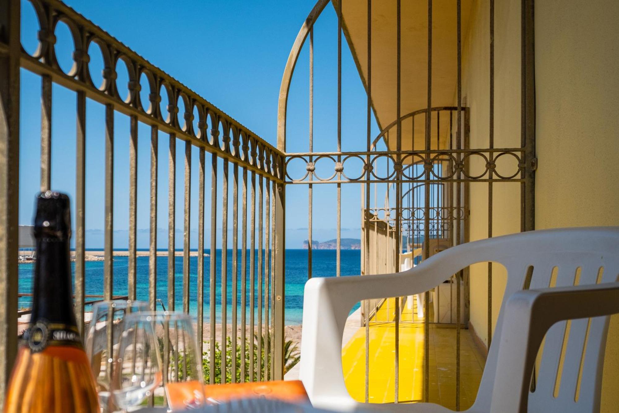 Hotel Il Gabbiano Alghero Extérieur photo